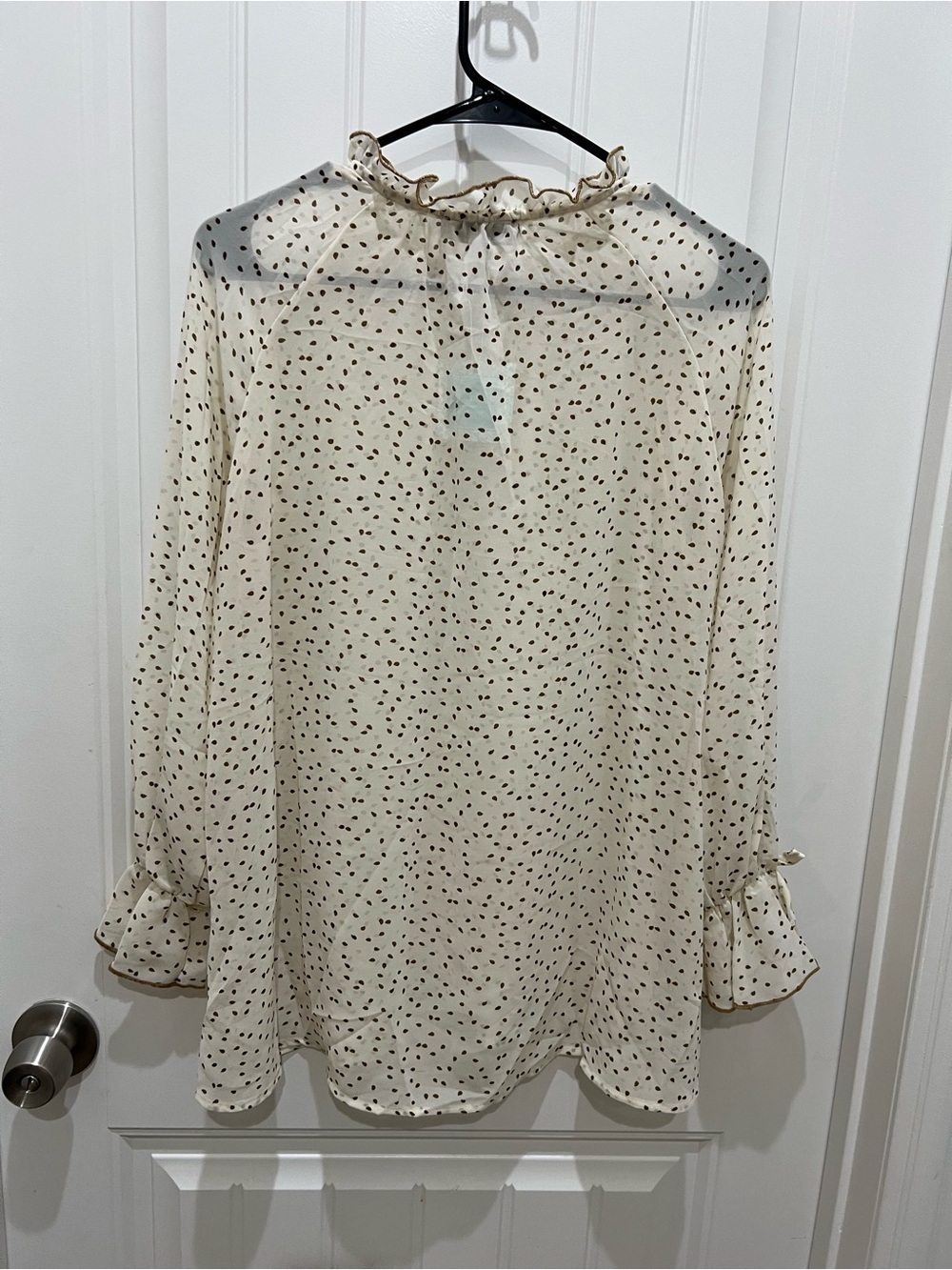Hayden Los Angeles Cream Dot Ruffle-Neck Long-Sleeve Blouse - Picture 2 of 6